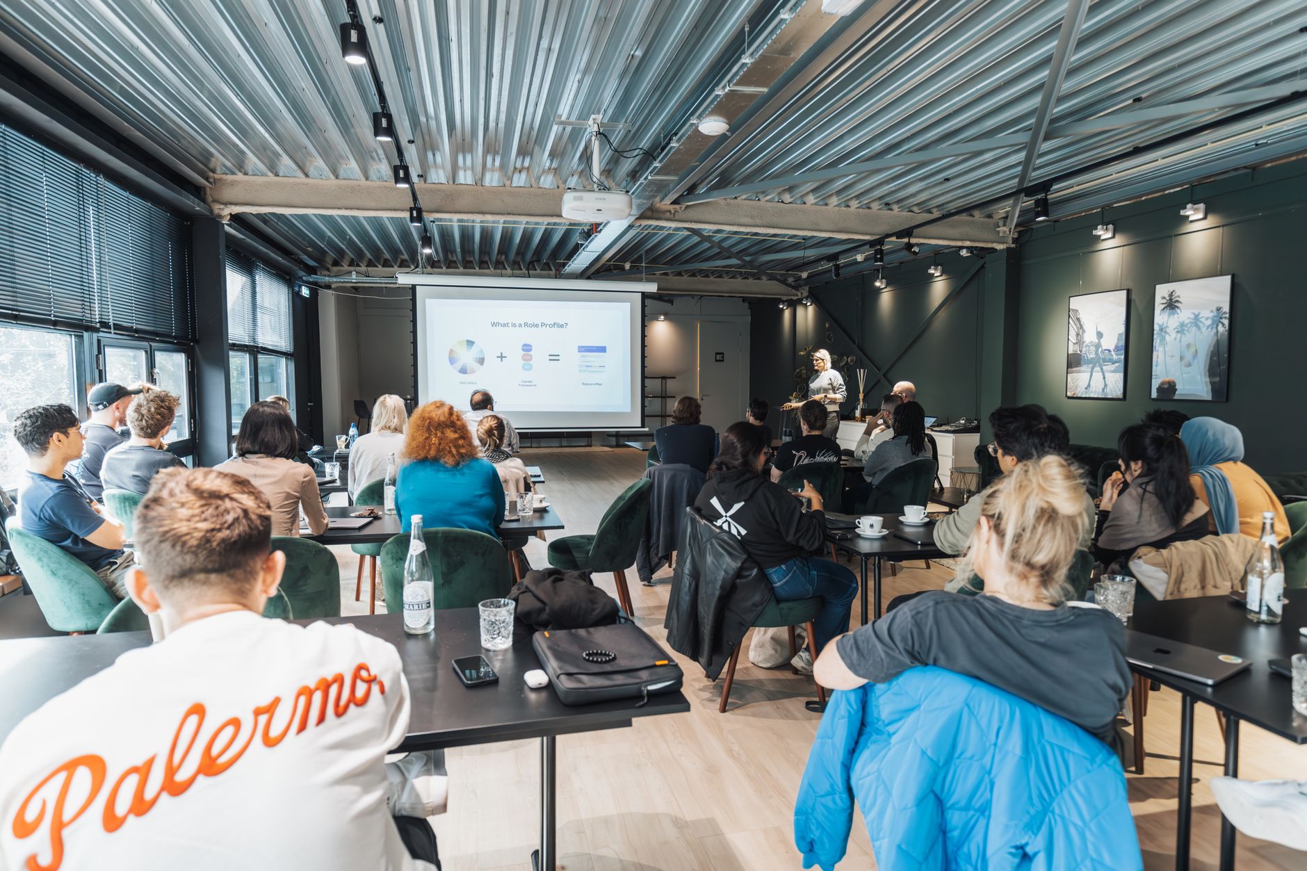 Présentation bullet point : structurez vos idées — couverture JPR International